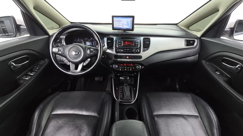 Kia Carens