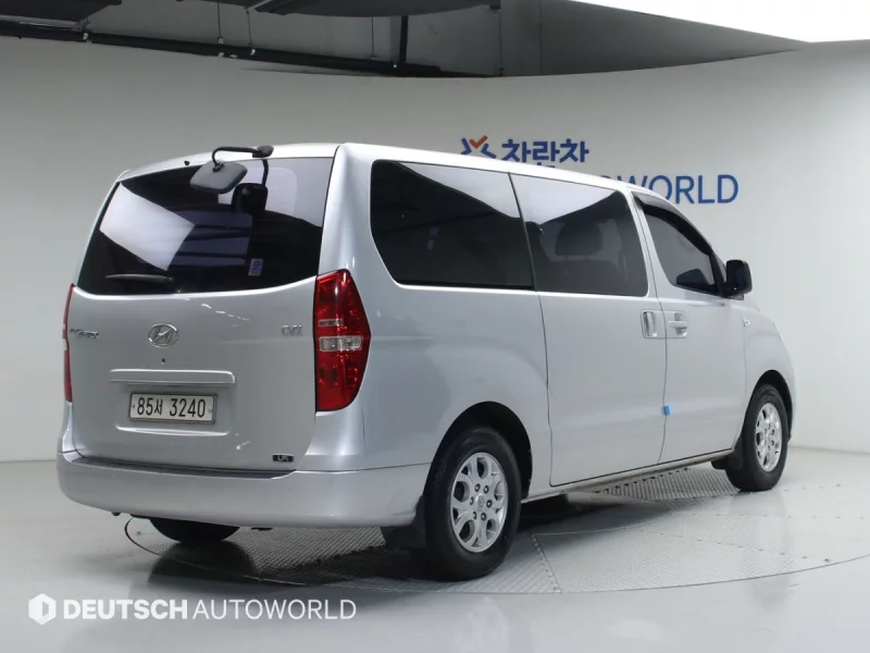 Hyundai Grand Starex