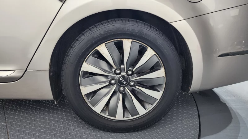 Kia K7