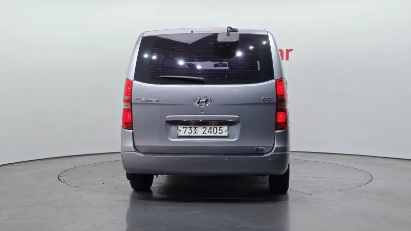Hyundai Grand Starex
