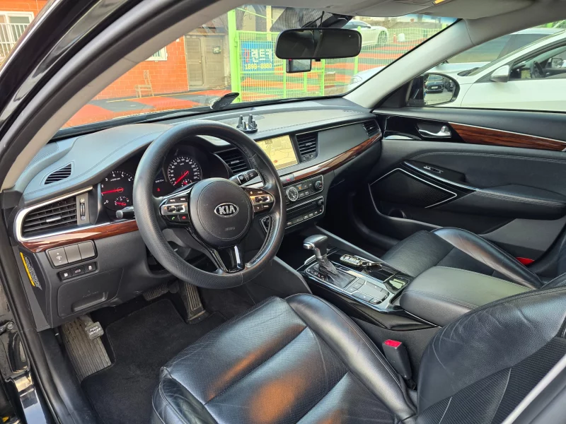 Kia K7