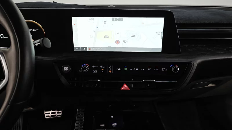 Kia K8