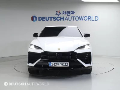 Lamborghini URUS
