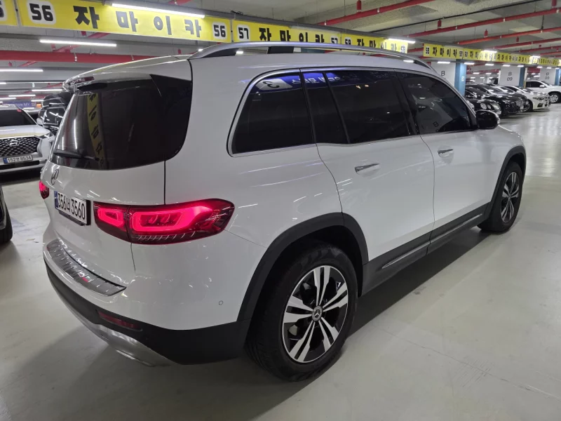 Mercedes-Benz GLB-Class