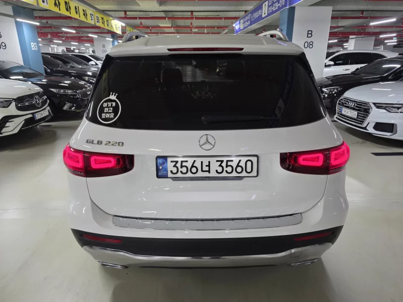 Mercedes-Benz GLB-Class