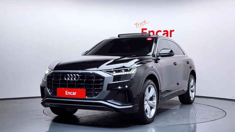 Audi Q8