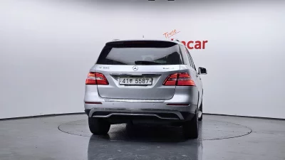 Mercedes-Benz M-class