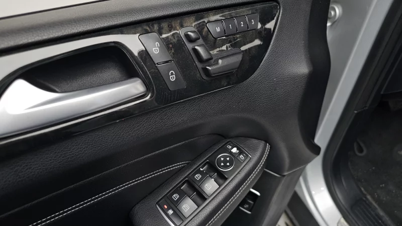 Mercedes-Benz M-class