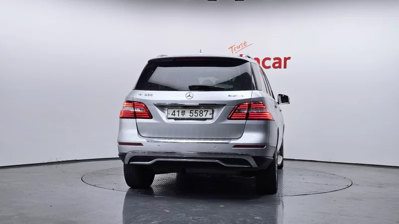 Mercedes-Benz M-class