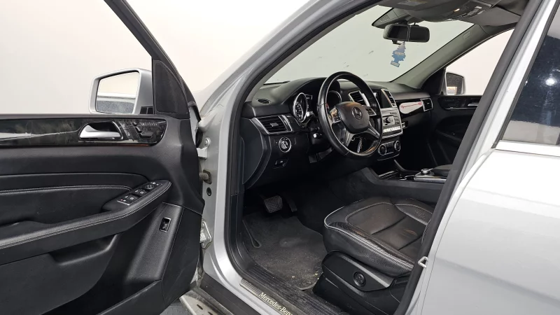 Mercedes-Benz M-class