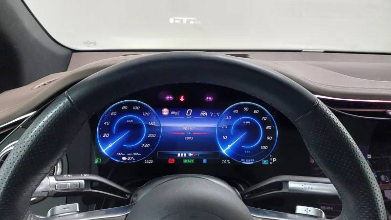 Mercedes-Benz EQS SUV