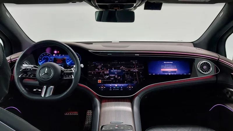 Mercedes-Benz EQS SUV