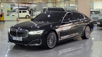 BMW 7-Series