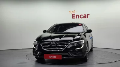 Renault SM6