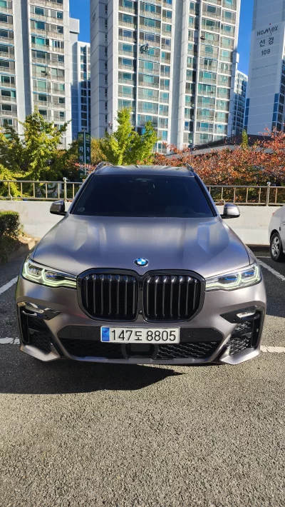 BMW X7