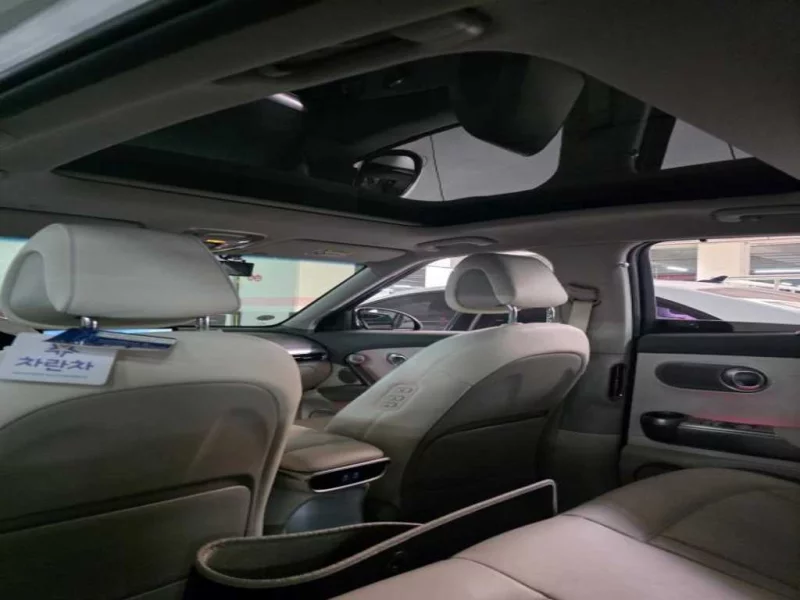 Genesis GV60