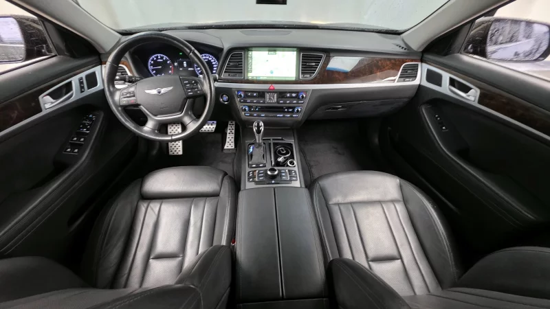 Hyundai Genesis