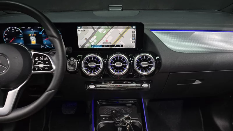 Mercedes-Benz GLA-Class