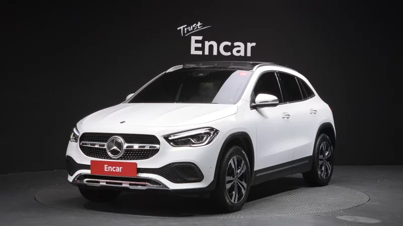 Mercedes-Benz GLA-Class