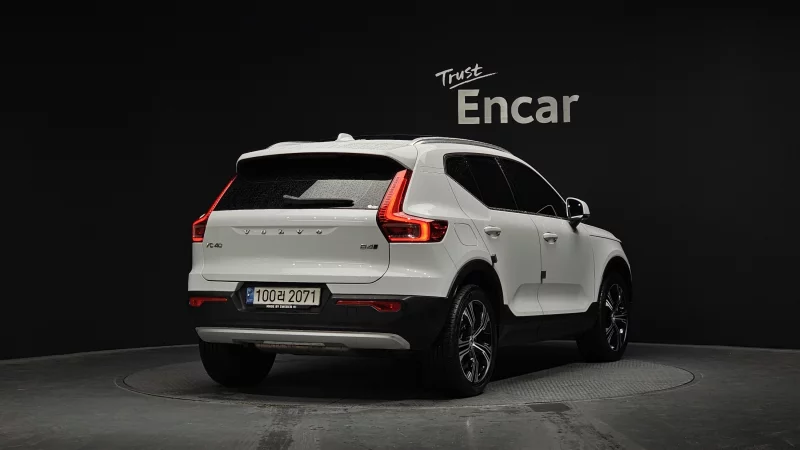 Volvo XC40