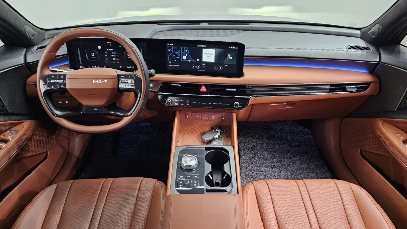 Kia K8