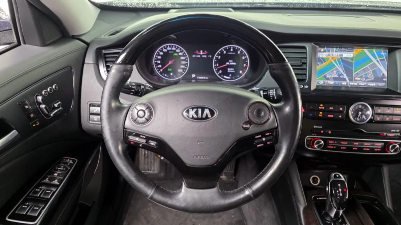 Kia K9