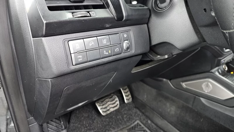 SsangYong Rexton Sports Khan