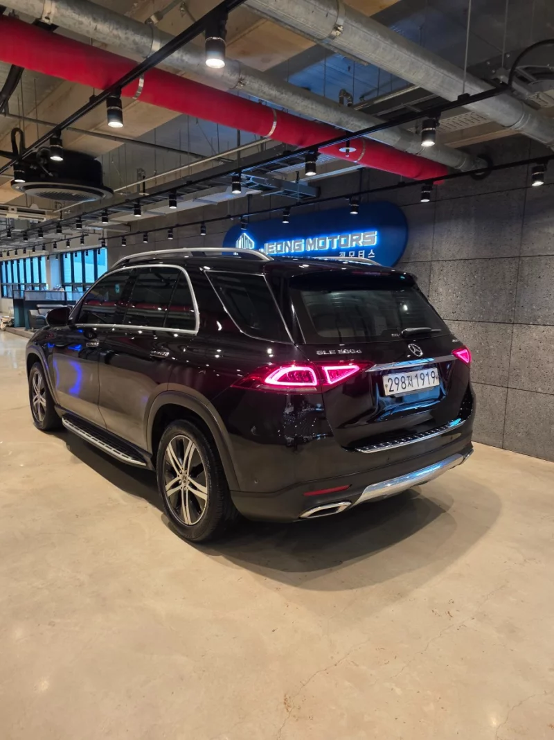 Mercedes-Benz GLE-Class