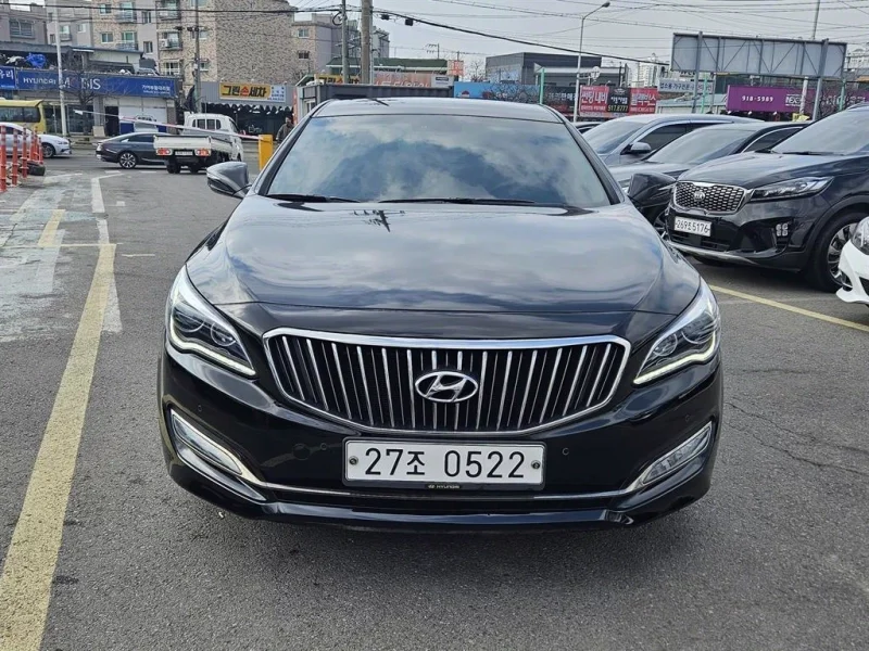 Hyundai Aslan