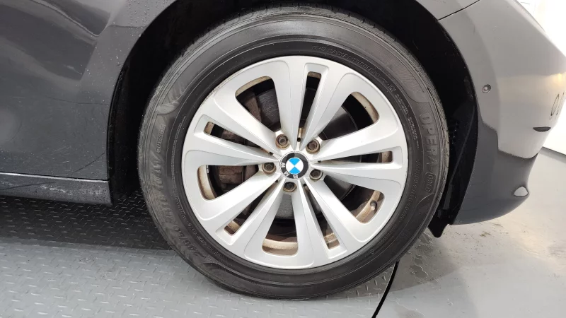 BMW 5-Series Gran Turismo