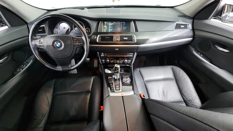 BMW 5-Series Gran Turismo