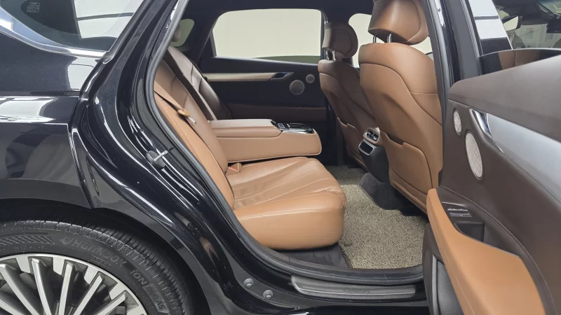 Genesis Electrified G80