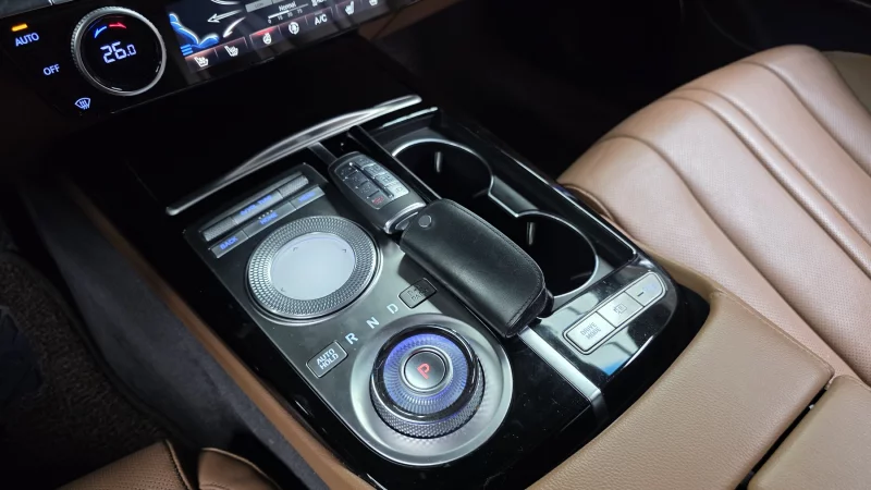 Genesis Electrified G80