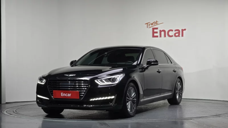 Genesis EQ900