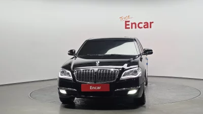 SsangYong Chairman W