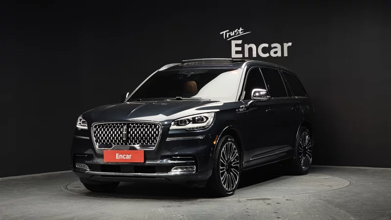 Lincoln Aviator
