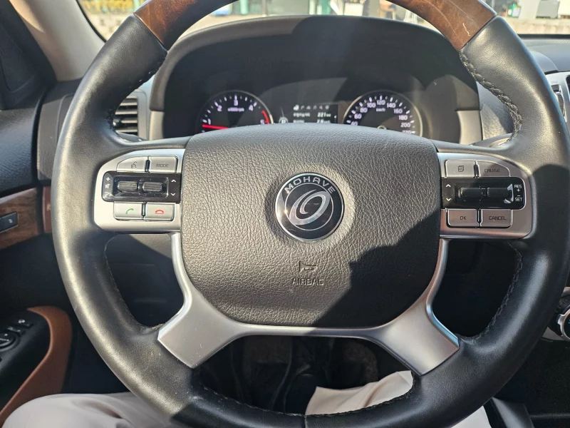 Kia Mohave