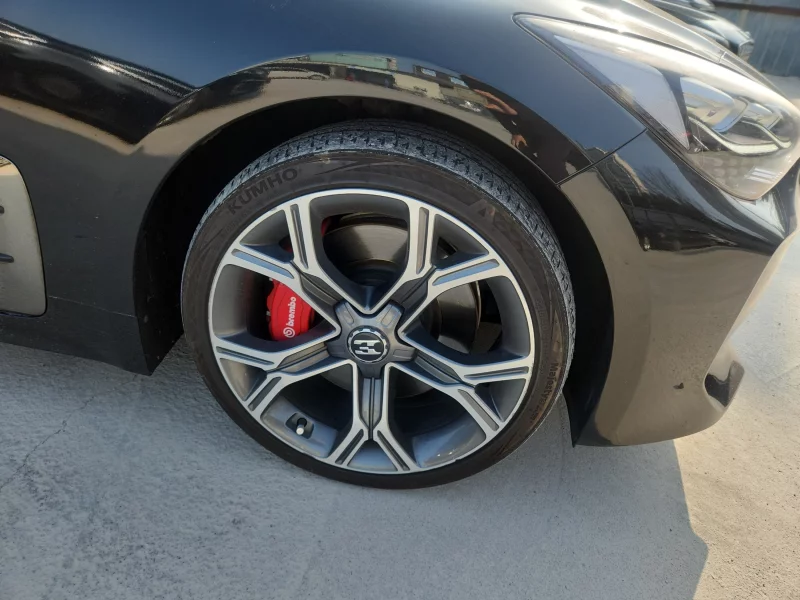 Kia Stinger