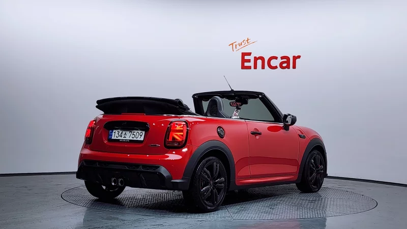 MINI Cooper Convertible