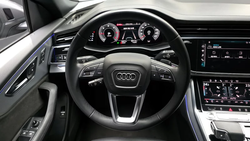 Audi Q8