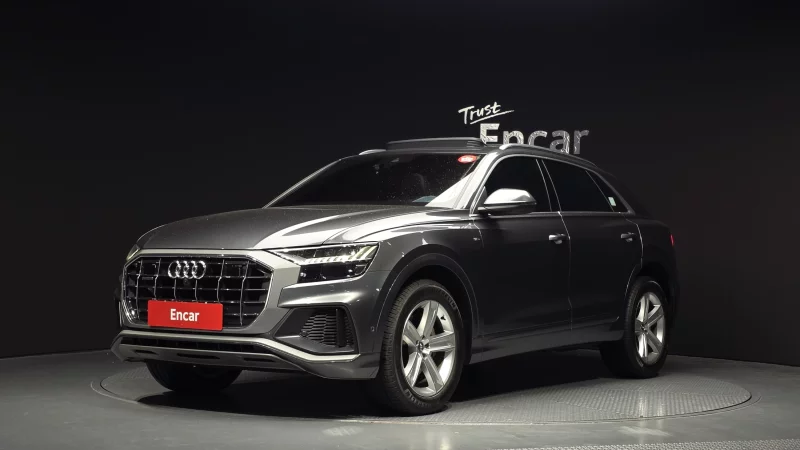Audi Q8