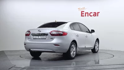 Renault SM3