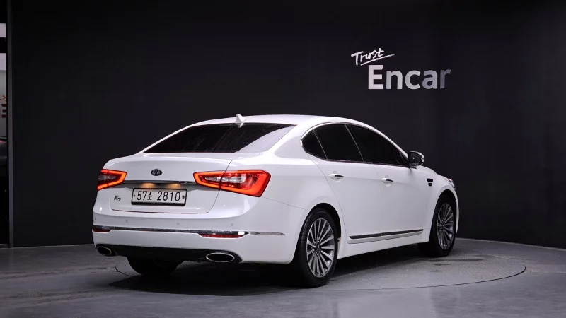 Kia K7