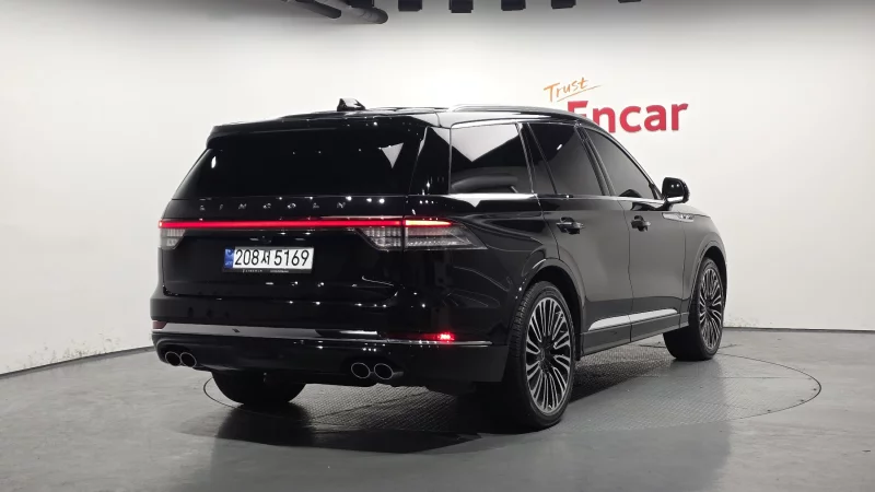 Lincoln Aviator