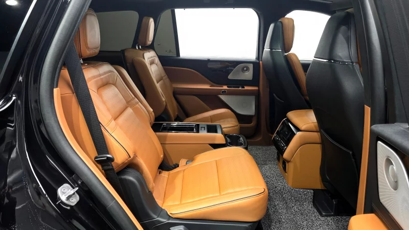 Lincoln Aviator