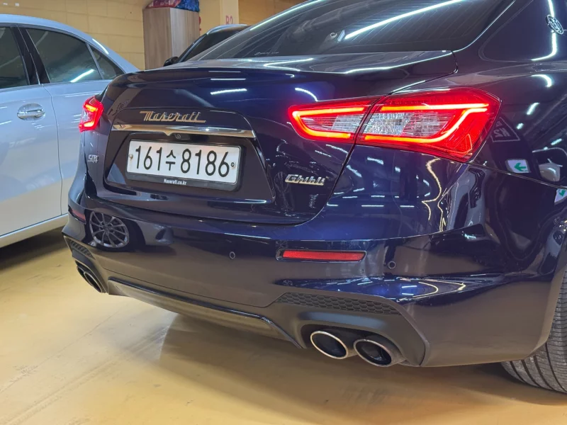 Maserati Ghibli