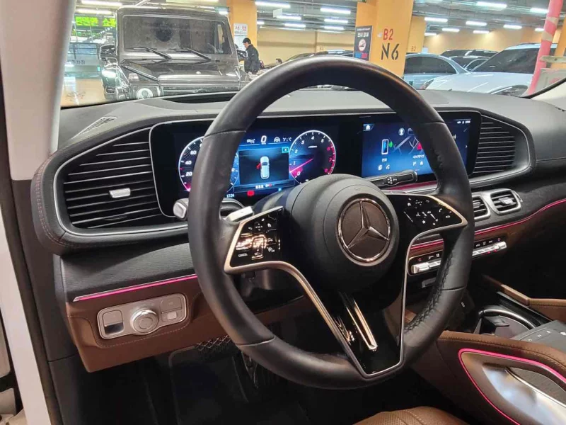 Mercedes-Benz GLE-Class