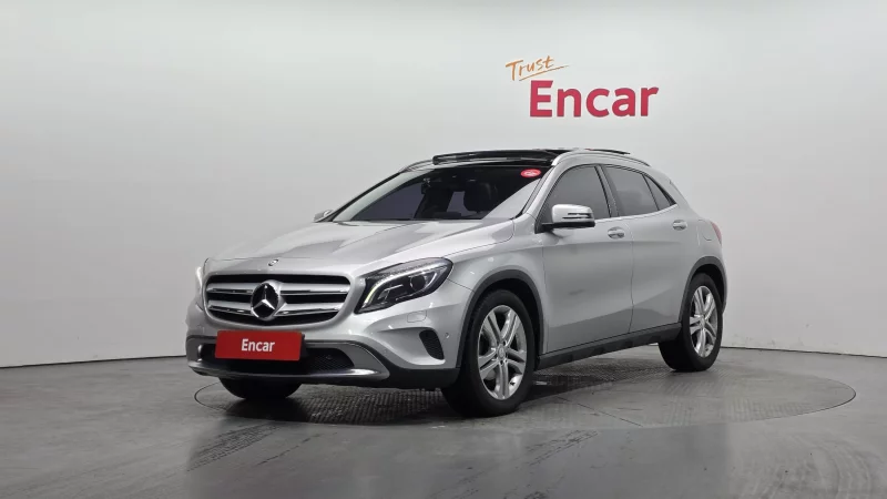 Mercedes-Benz GLA-Class