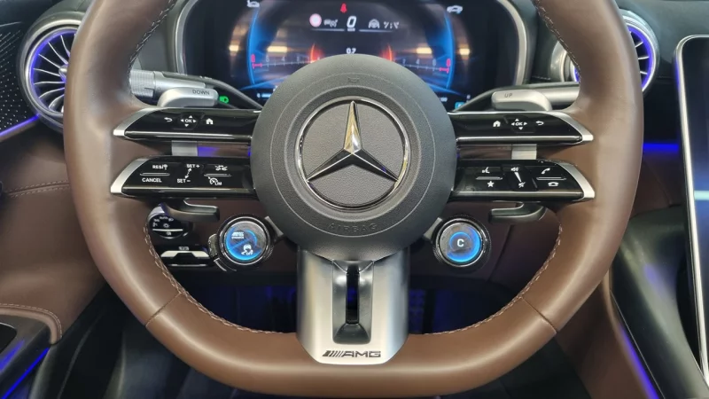 Mercedes-Benz SL-Class