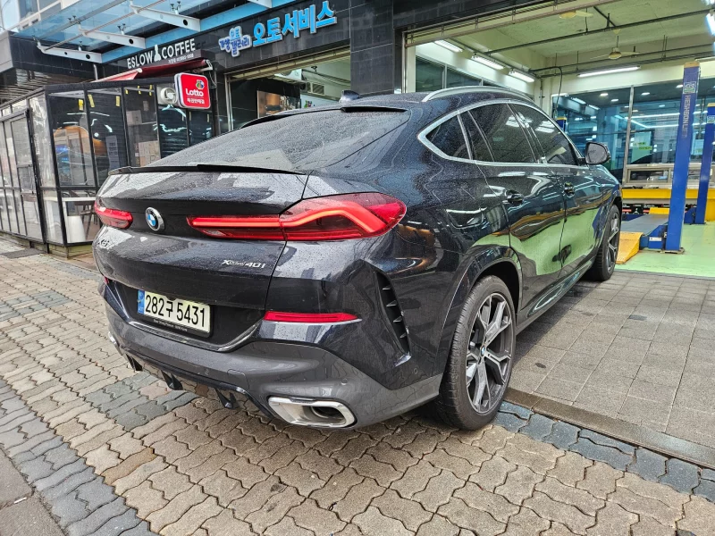 BMW X6